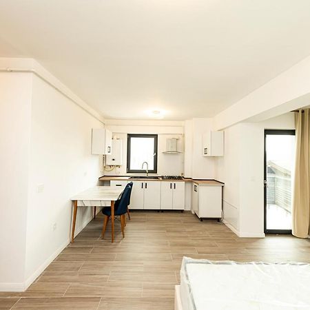 Apart Hotel Fusion Tower Iasi Luaran gambar